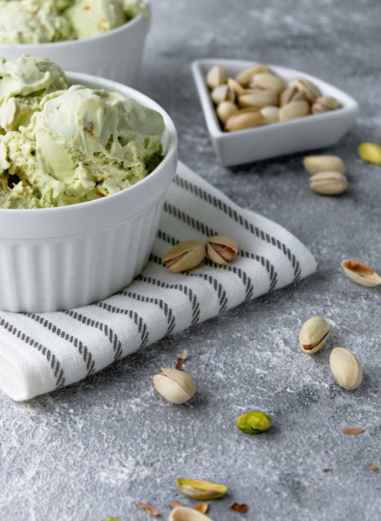 ice cream, pistachios, nuts-4862623.jpg