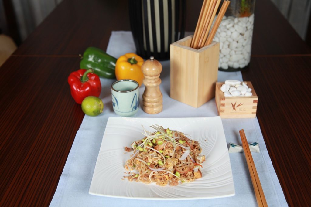 pad thai, filipino cuisine, noodles-2098014.jpg